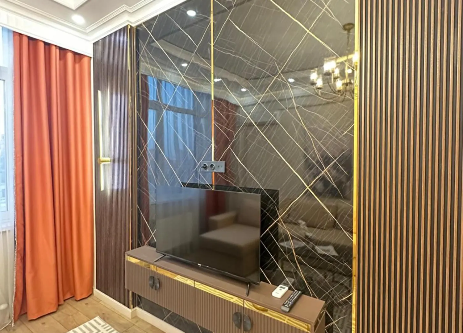 Luxury Apartment Astana Arena  アスターナ